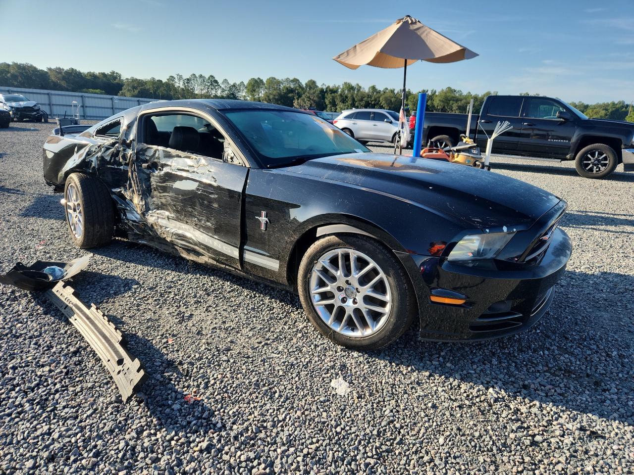 2013 Ford Mustang - zdjęcie 4