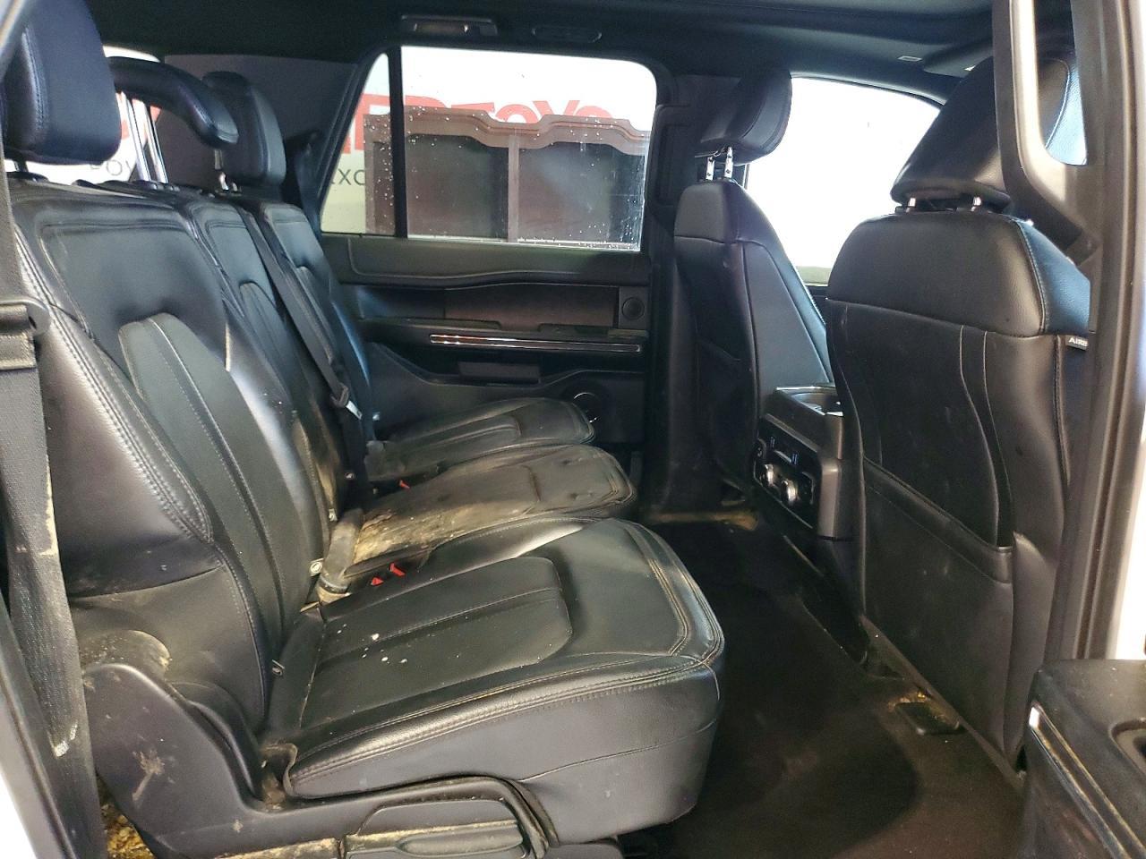 2021 Ford Expdtion - zdjęcie 11