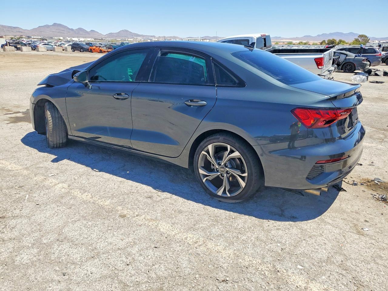 2023 Audi A3 Premium Plus - zdjęcie 2