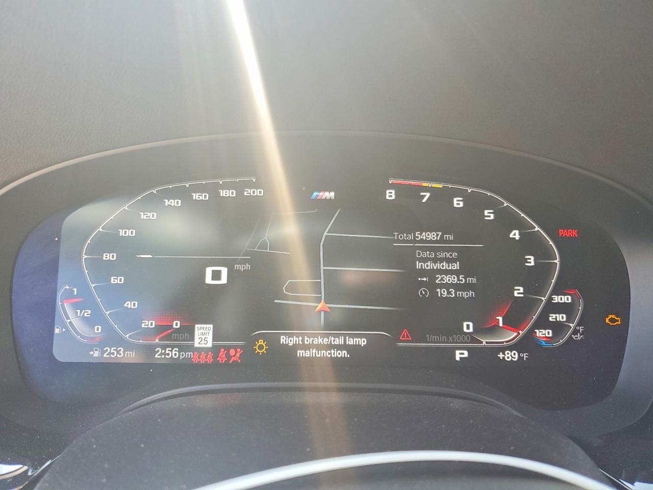 2022 BMW Seria 5 540i - zdjęcie 9