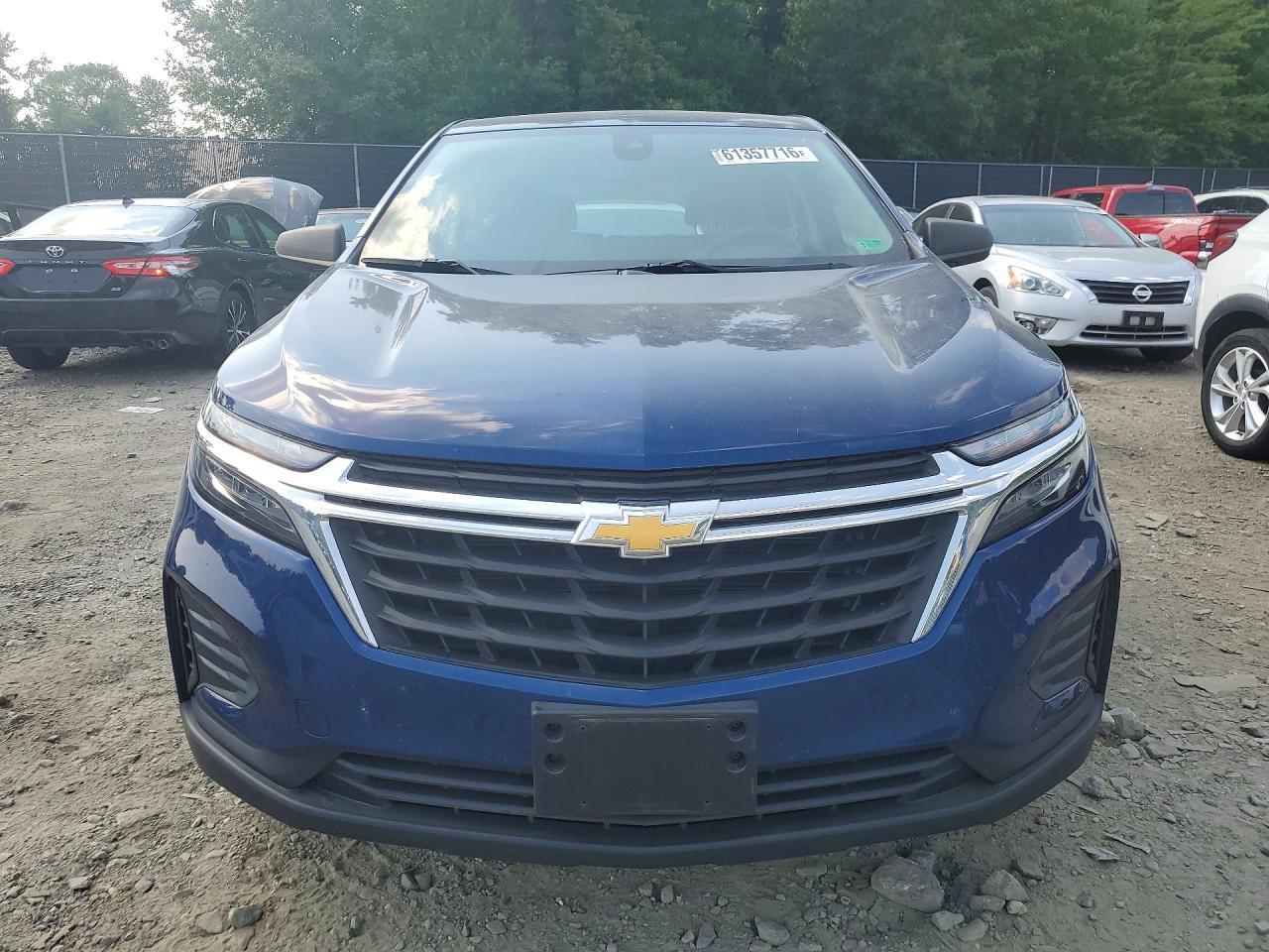 2022 Chevrolet Equinox Ls - zdjęcie 5