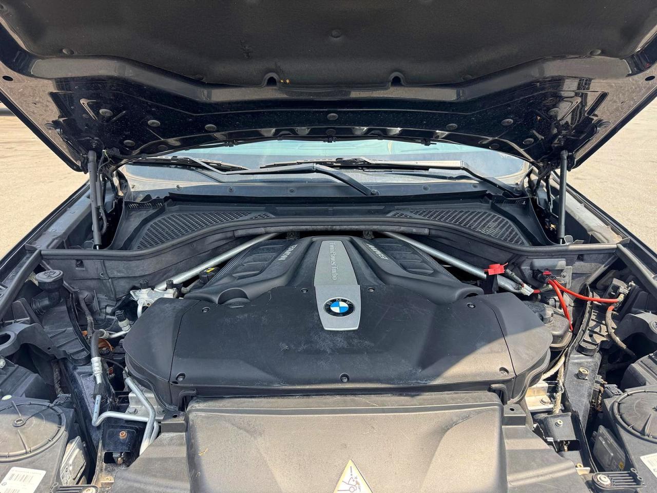 2015 BMW X5 xDrive50I - zdjęcie 9