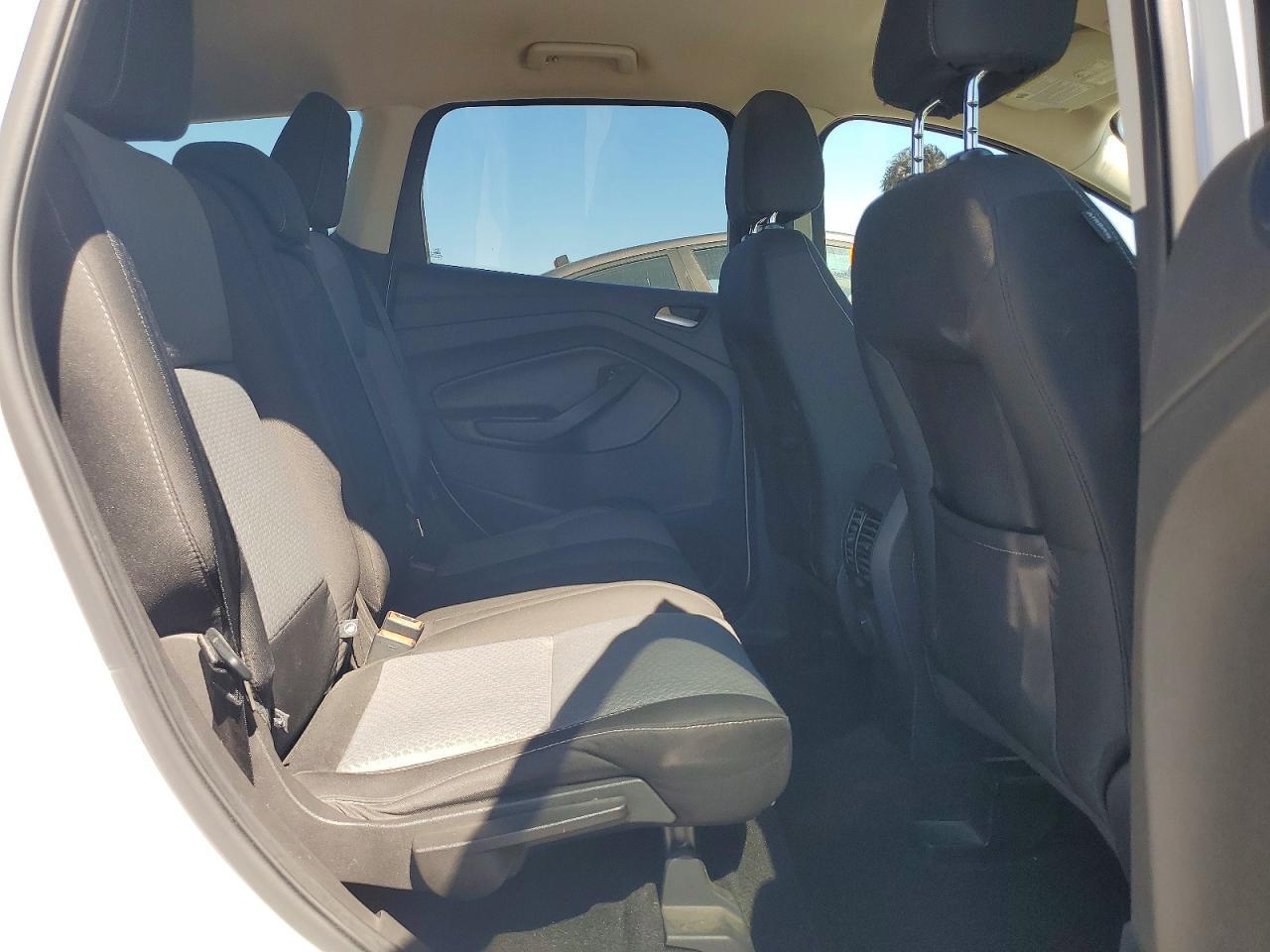 2017 Ford Escape Se - zdjęcie 10