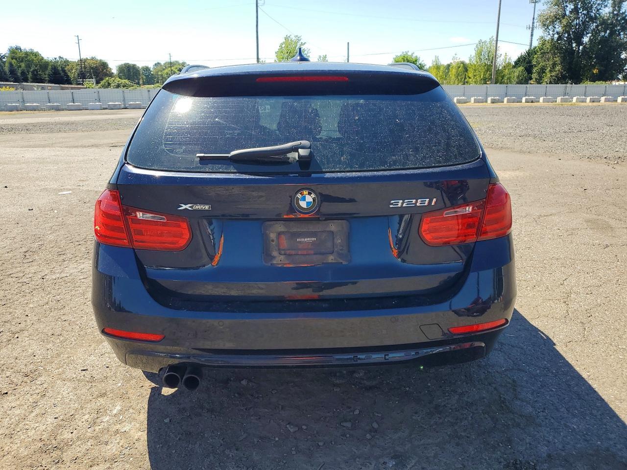 2015 BMW 328 Xi - zdjęcie 6