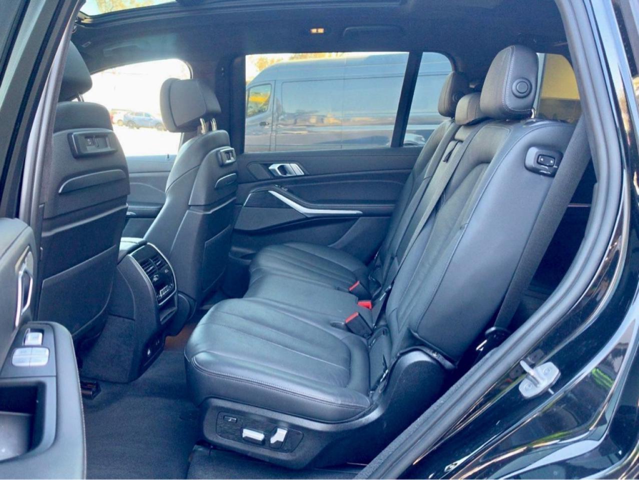 2022 BMW X7 M50I - zdjęcie 6