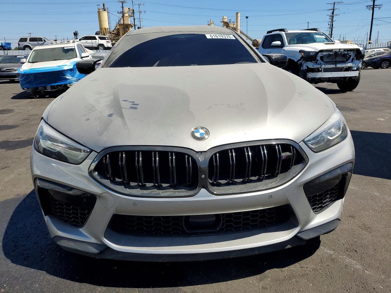 2021 BMW M8 - zdjęcie 5