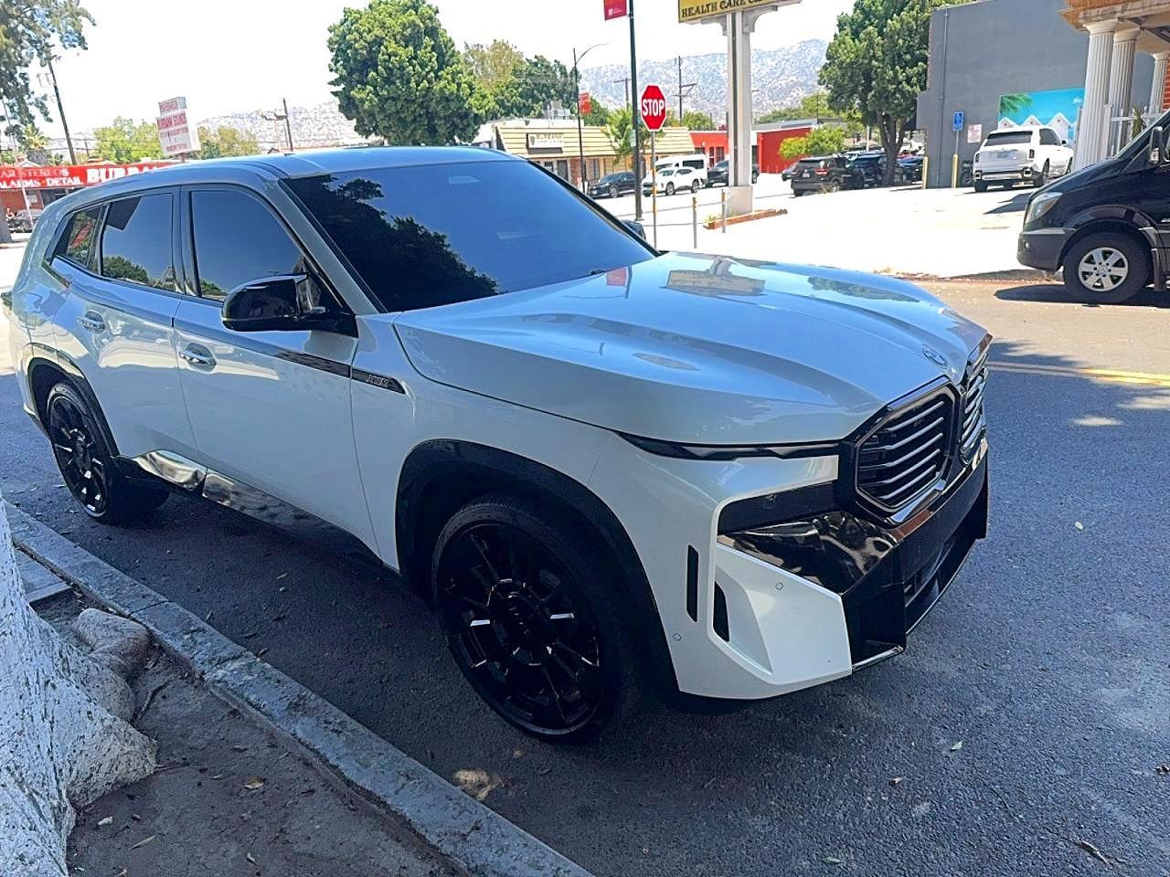 2024 BMW Xm - zdjęcie główne