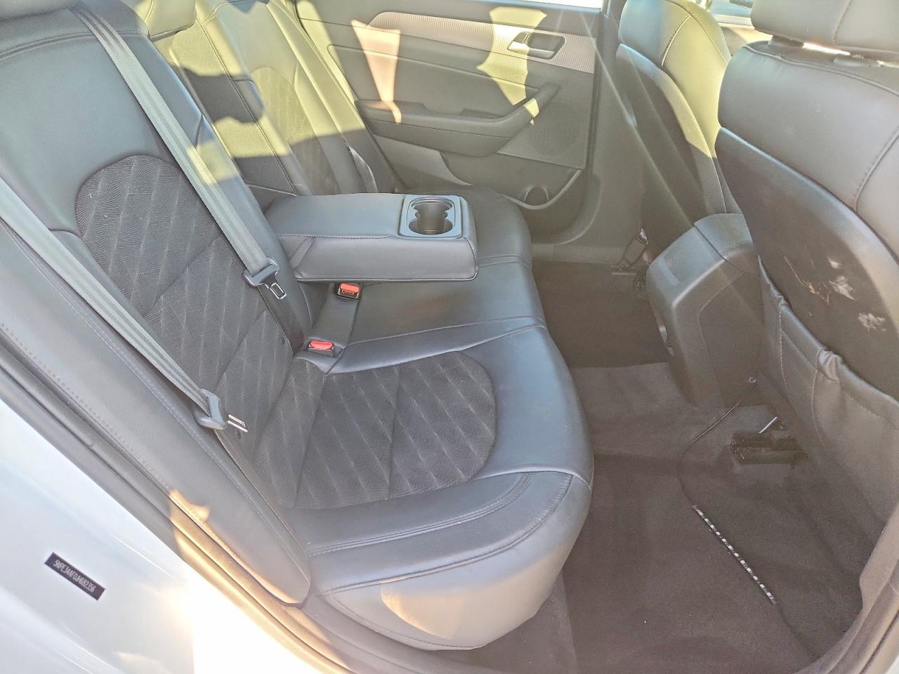 2018 Hyundai Sonata Sport - zdjęcie 10