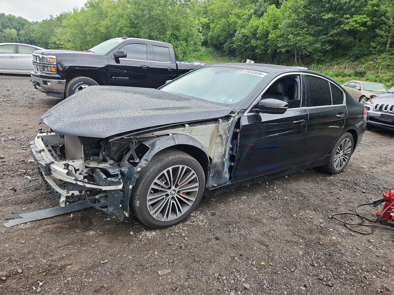2018 BMW Seria 5 530i - zdjęcie główne