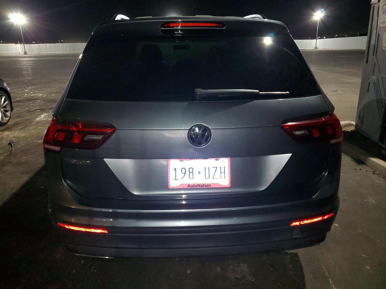 2021 Volkswagen Tiguan S - zdjęcie 6