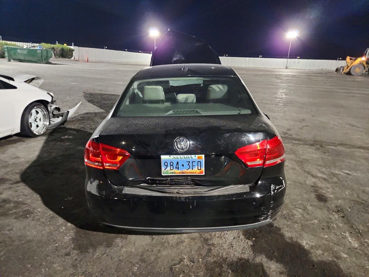 2015 Volkswagen Passat S - zdjęcie 6