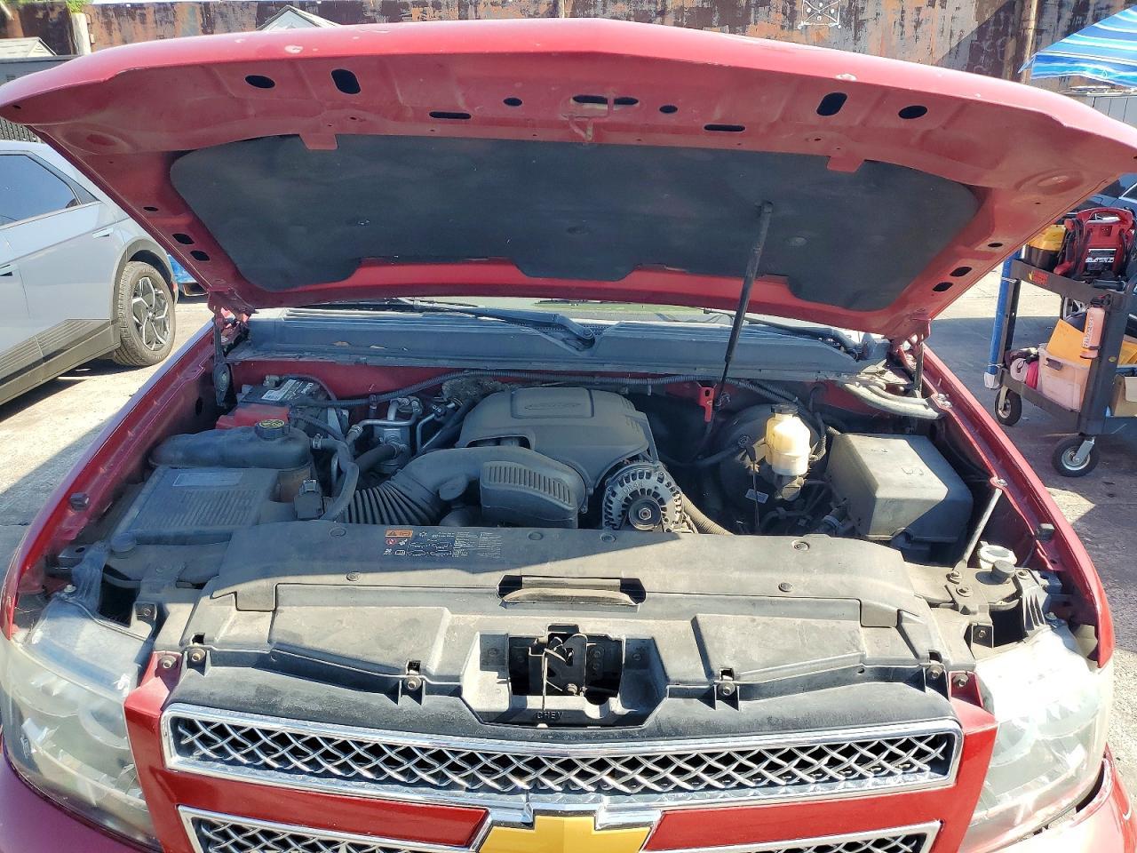 2014 Chevrolet Suburban K1500 Ltz - zdjęcie 12