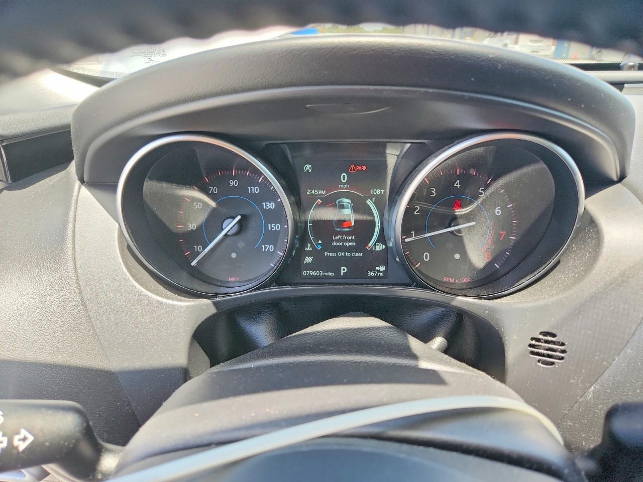 2019 Jaguar Xe - zdjęcie 9
