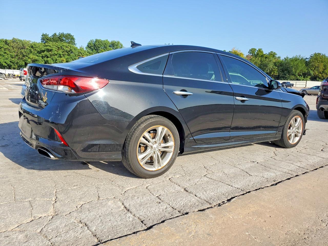 2018 Hyundai Sonata Limited - zdjęcie 3