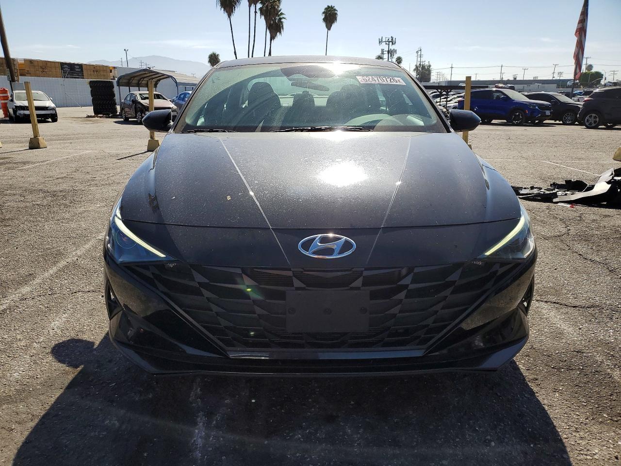 2023 Hyundai Elantra Blue - zdjęcie 5