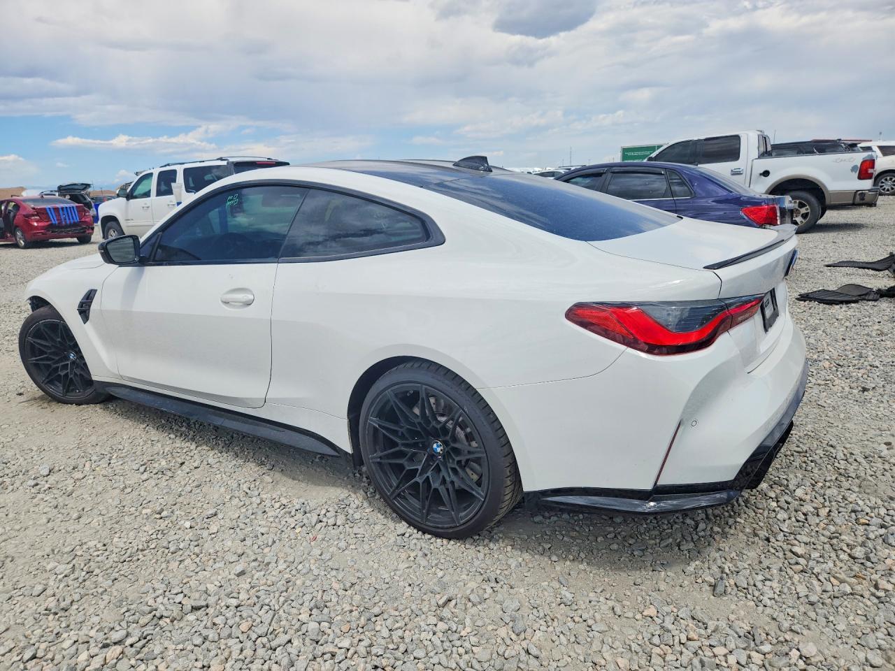 2022 BMW M4 Competition - zdjęcie 2