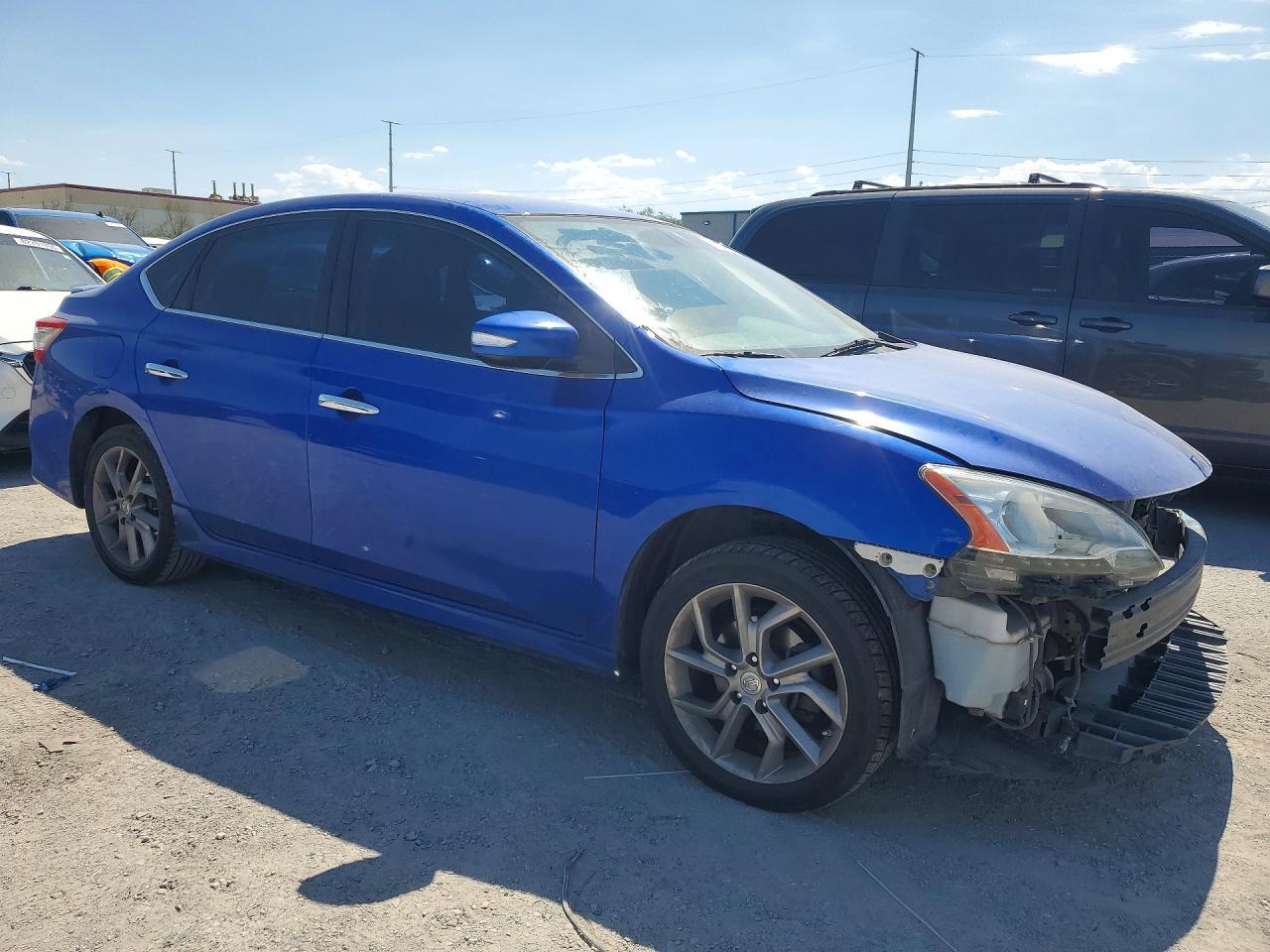 2015 Nissan Sentra Sr - zdjęcie 4