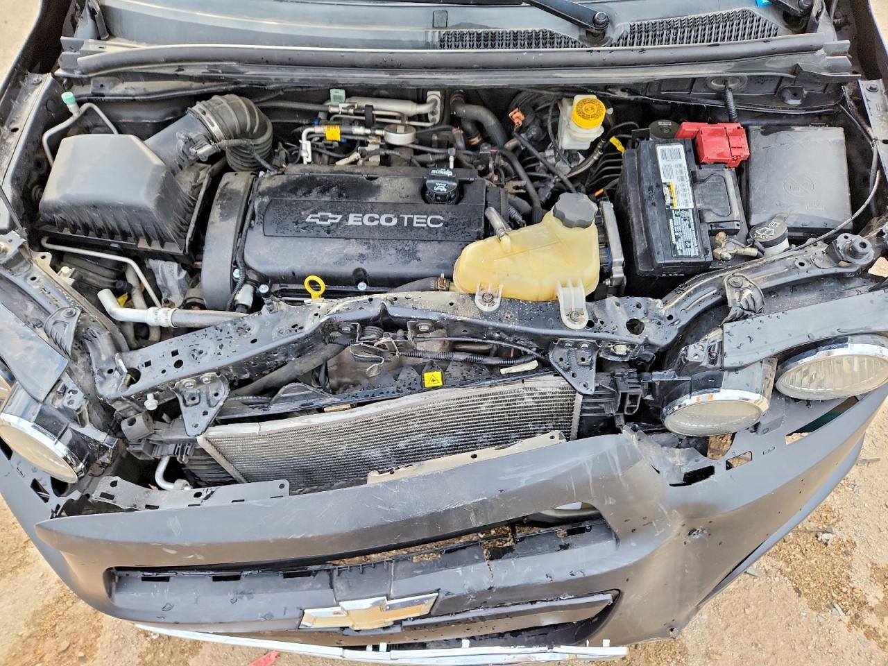 2016 Chevrolet Sonic Lt - zdjęcie 11