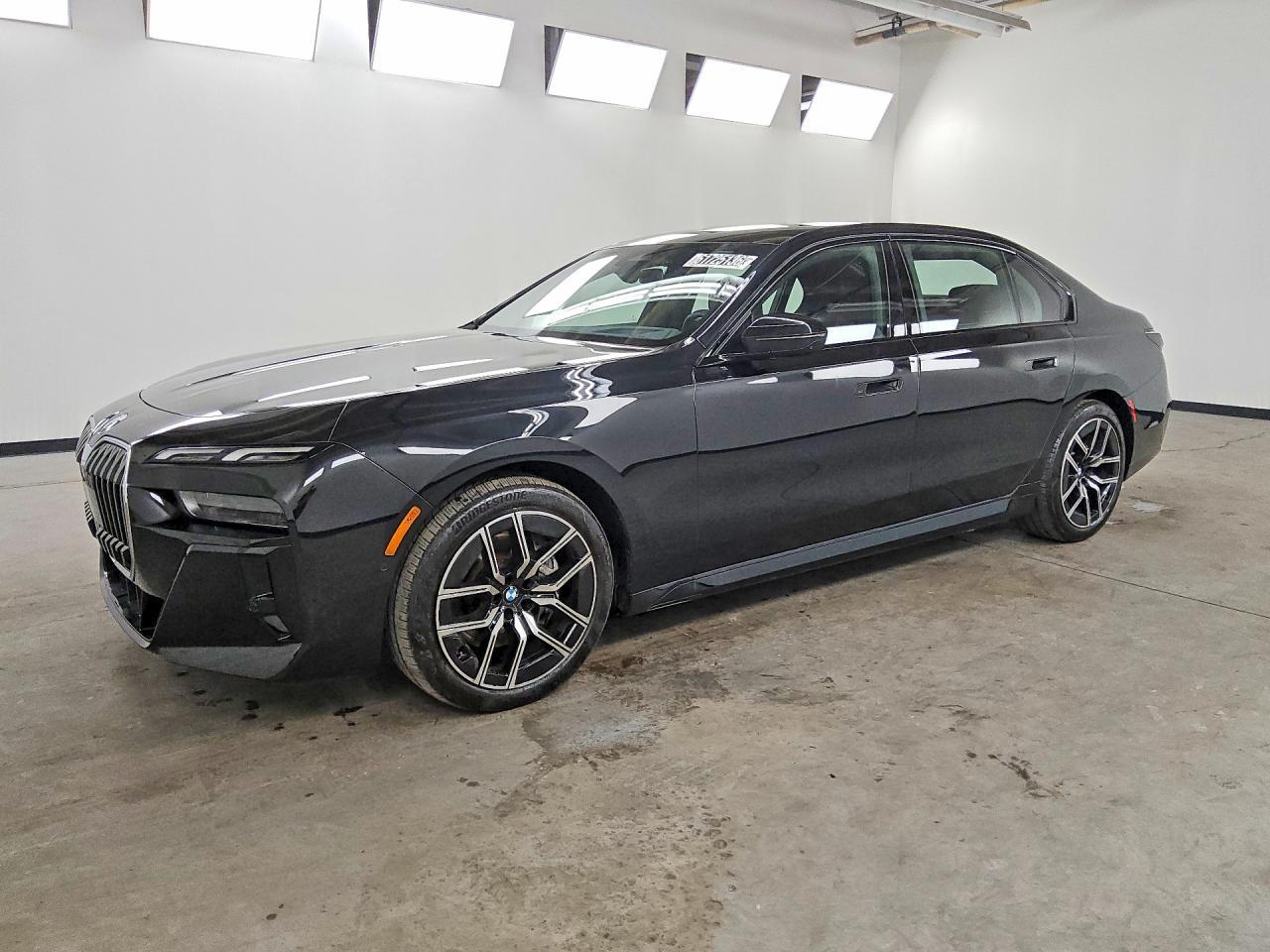 2026 BMW Seria 7 740i - zdjęcie główne