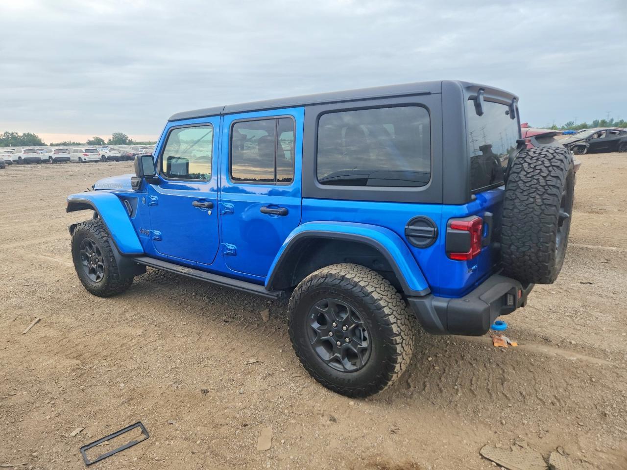 2023 Jeep Wrangler Rubicon 4Xe - zdjęcie 2