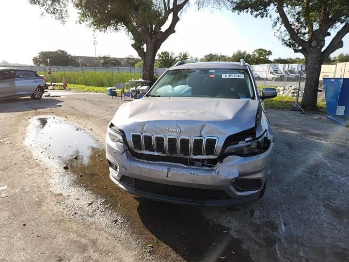 2020 Jeep Cherokee Latitude - zdjęcie 14