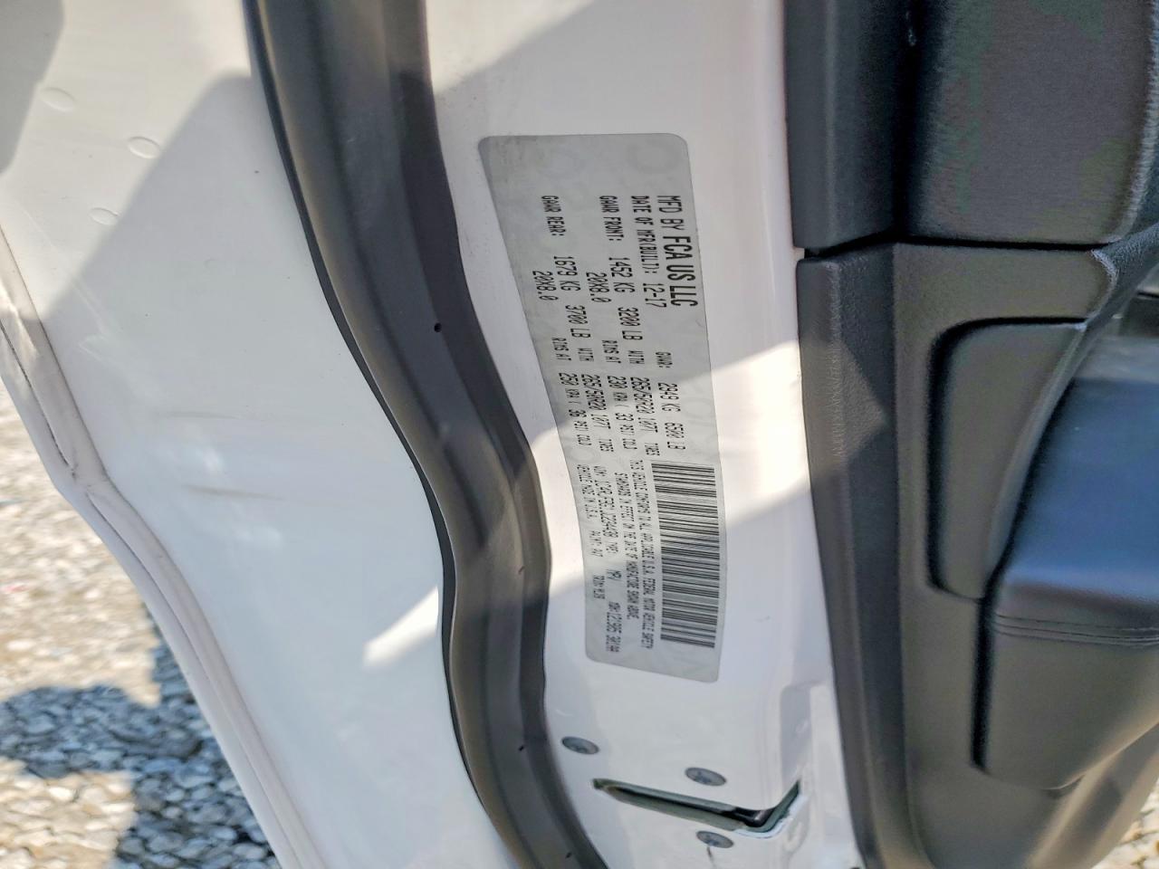 2018 Jeep Grand Cherokee Limited - zdjęcie 13