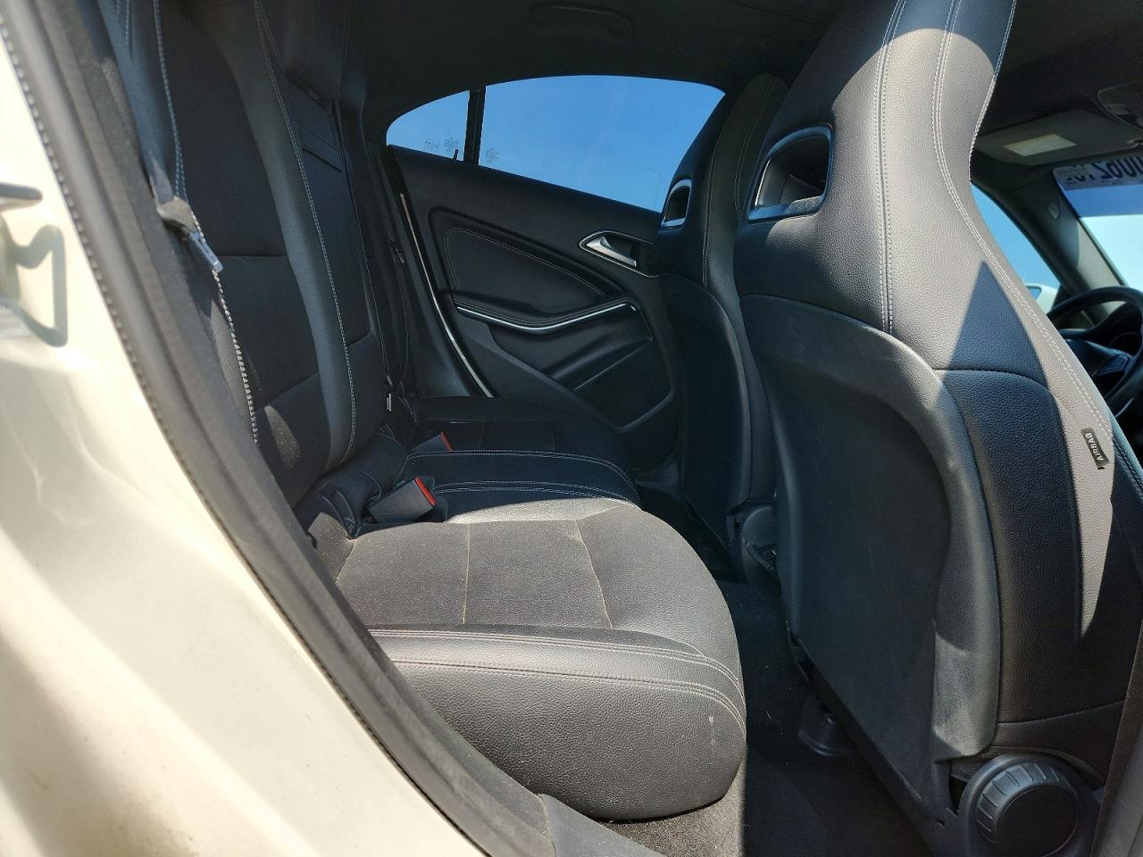 2017 Mercedes-Benz Cla 250 4Matic - zdjęcie 10