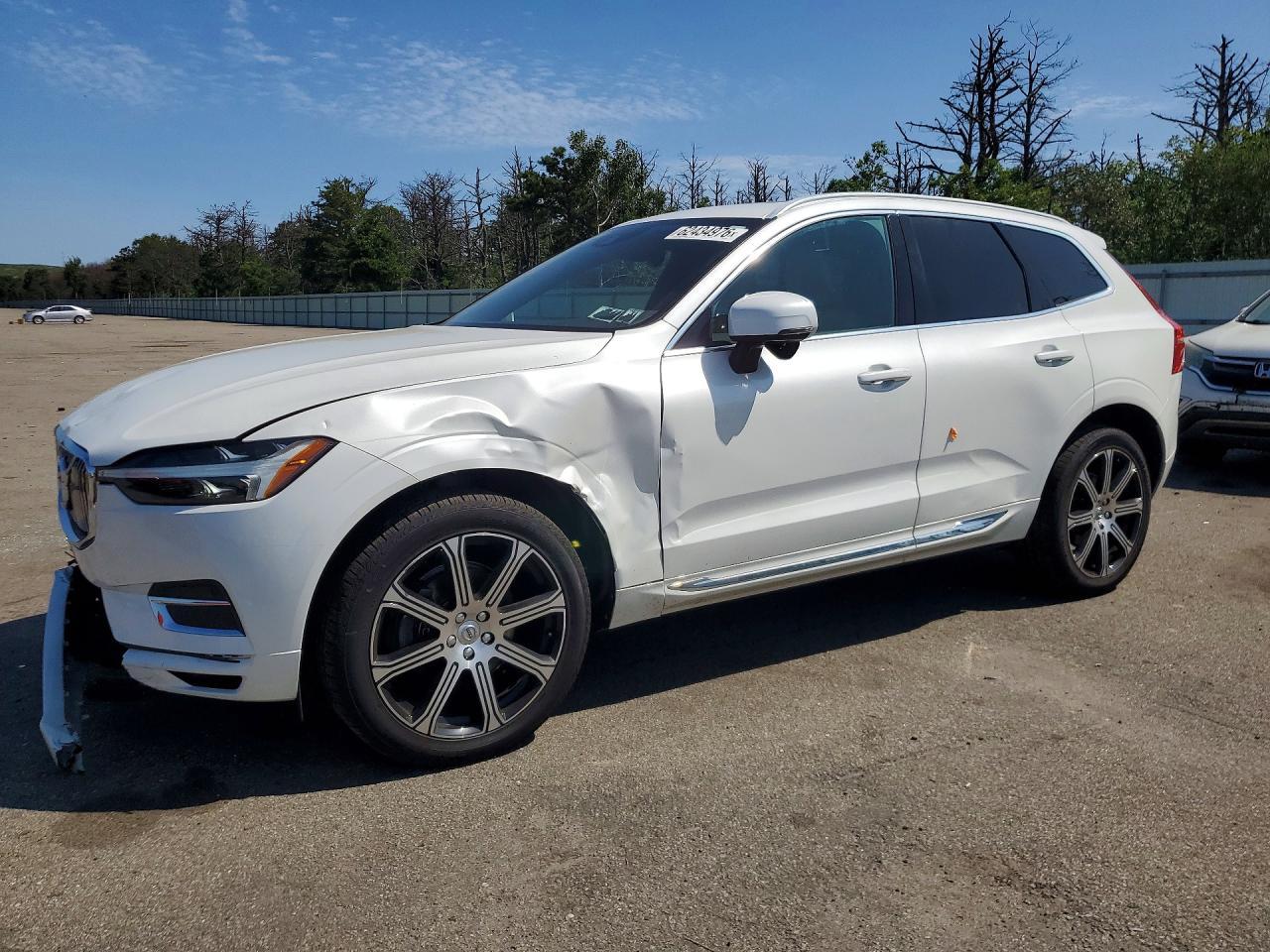 2021 Volvo Xc60 T5 Inscription - zdjęcie główne
