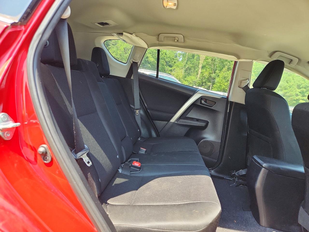 2015 Toyota Rav4 Le - zdjęcie 11