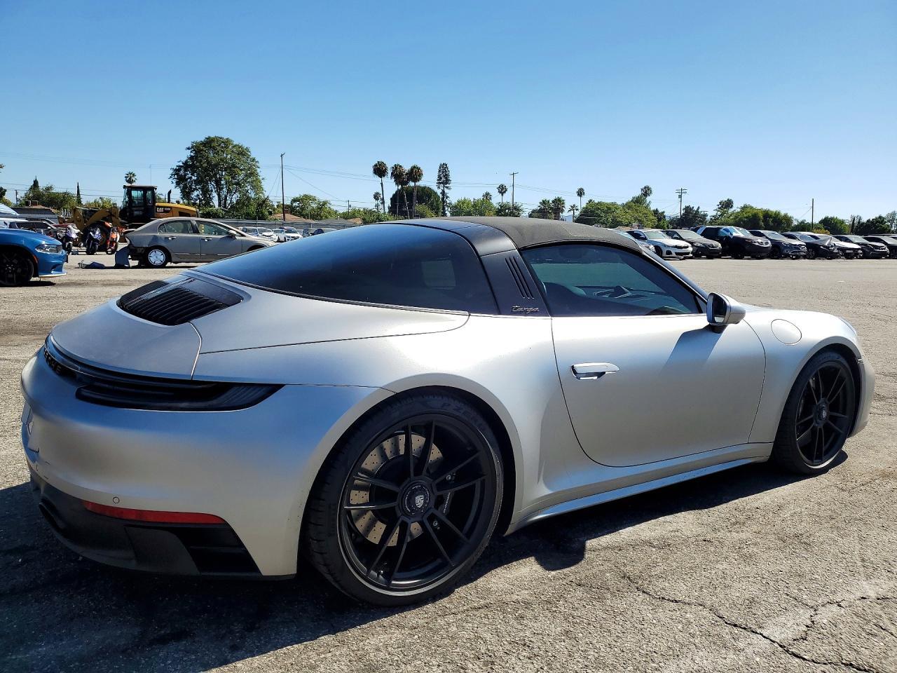 2024 Porsche 911 Targa 4S/Targa 4 Gts/50 Years - zdjęcie 3