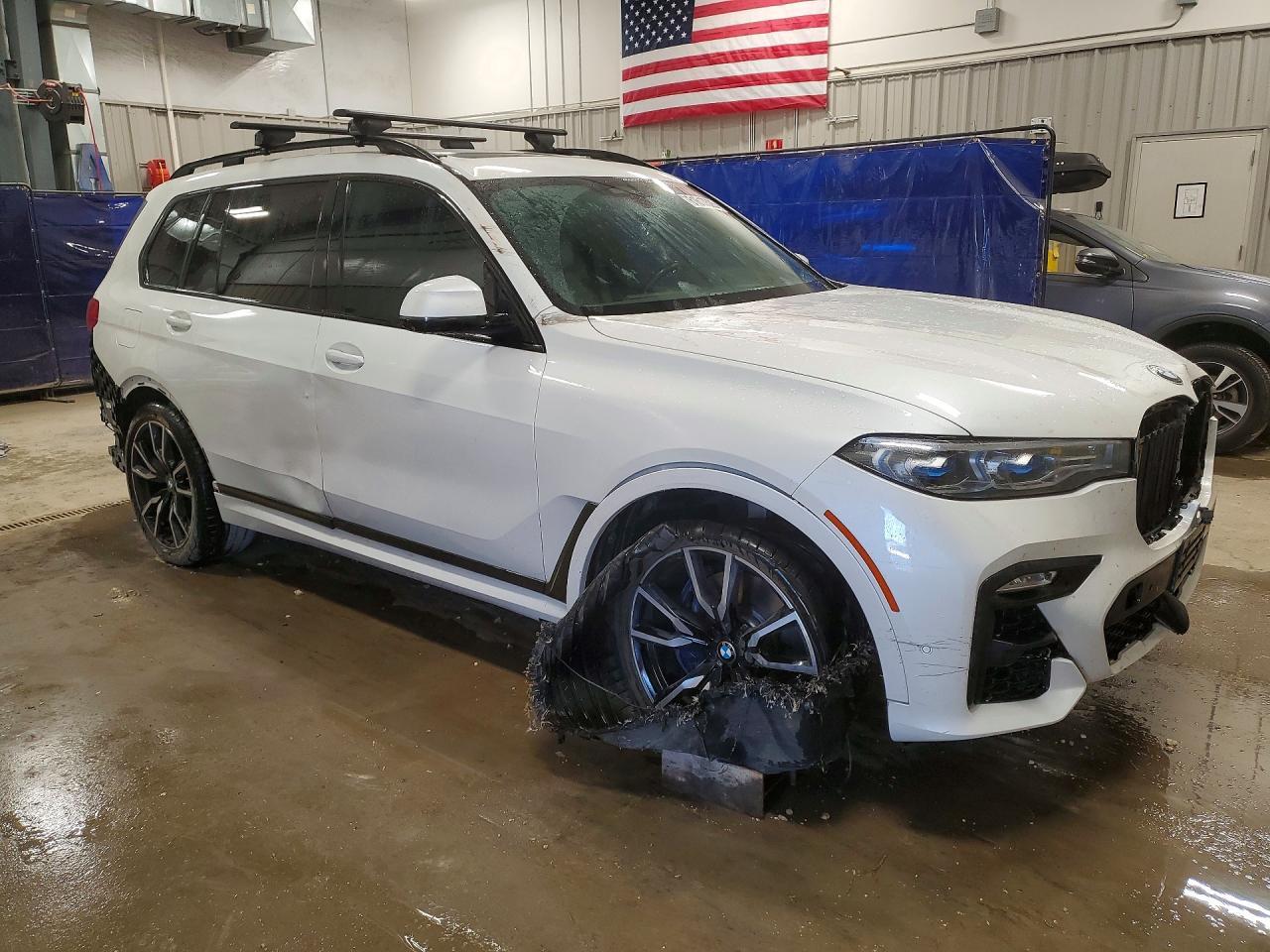 2019 BMW X7 xDrive50I - zdjęcie 4