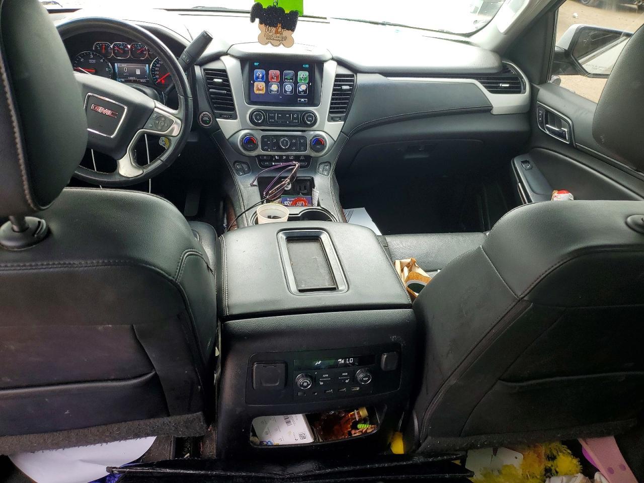 2019 GMC Yukon Slt - zdjęcie 8