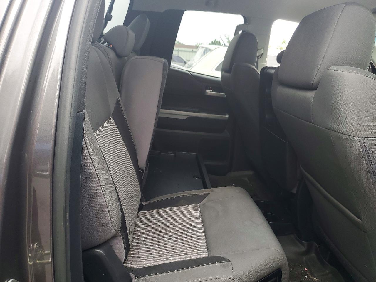 2015 Toyota Tundra Sr5 - zdjęcie 10