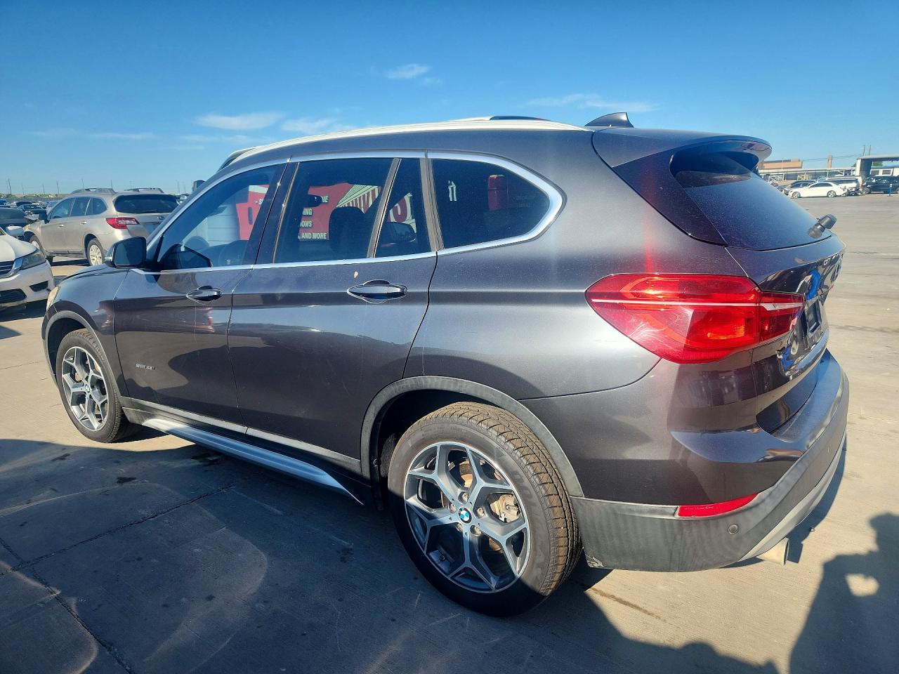 2017 BMW X1 Sdrive28I - zdjęcie 2