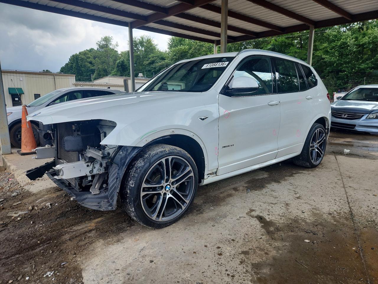 2016 BMW X3 xDrive28I - zdjęcie główne