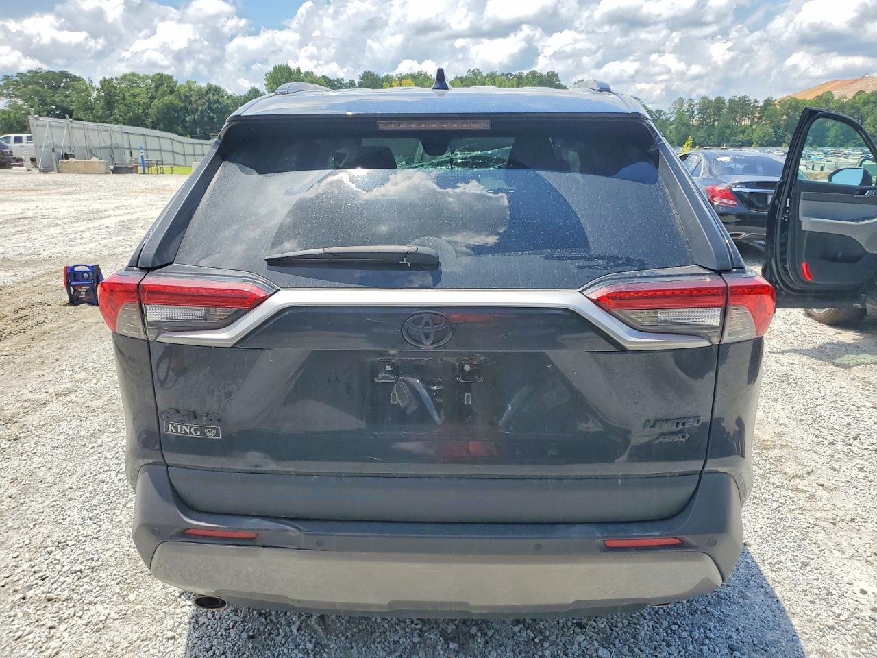 2021 Toyota Rav4 Limited - zdjęcie 11