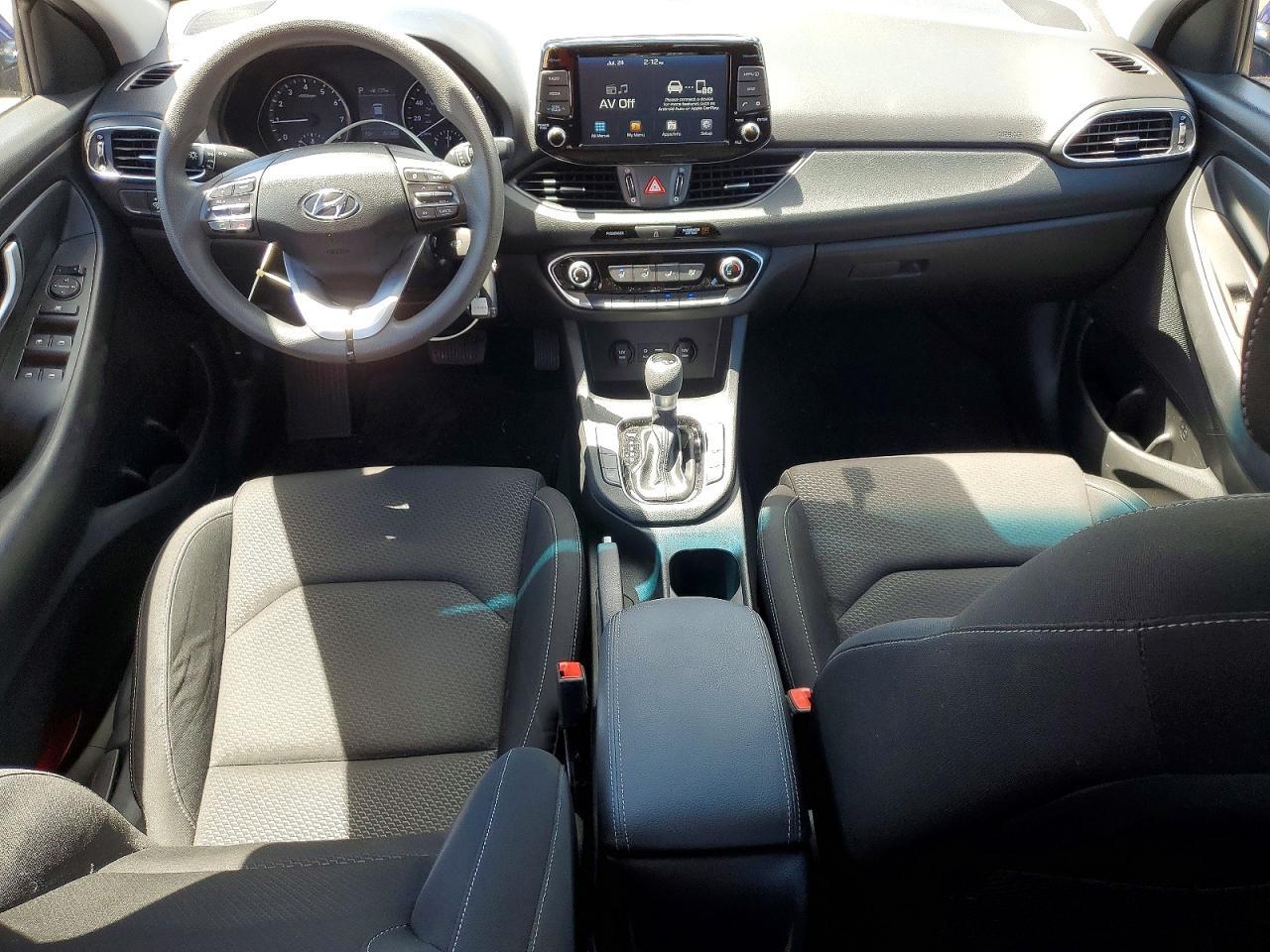 2019 Hyundai Elantra Gt Base - zdjęcie 8