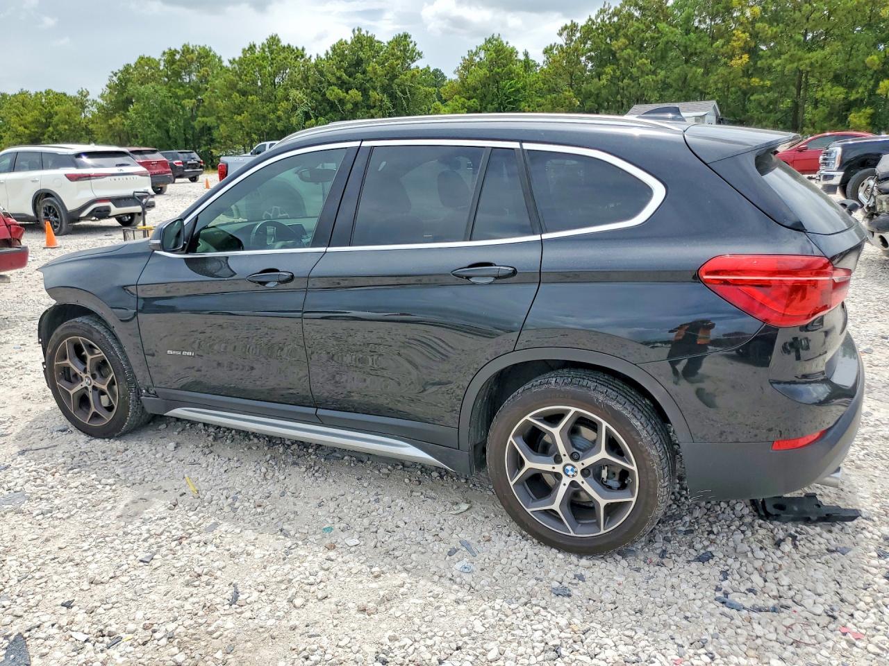 2018 BMW X1 Sdrive28I - zdjęcie 2
