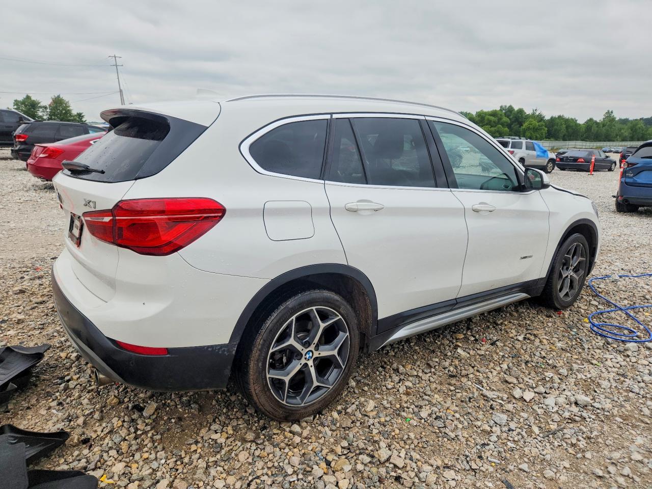 2016 BMW X1 xDrive28I - zdjęcie 3