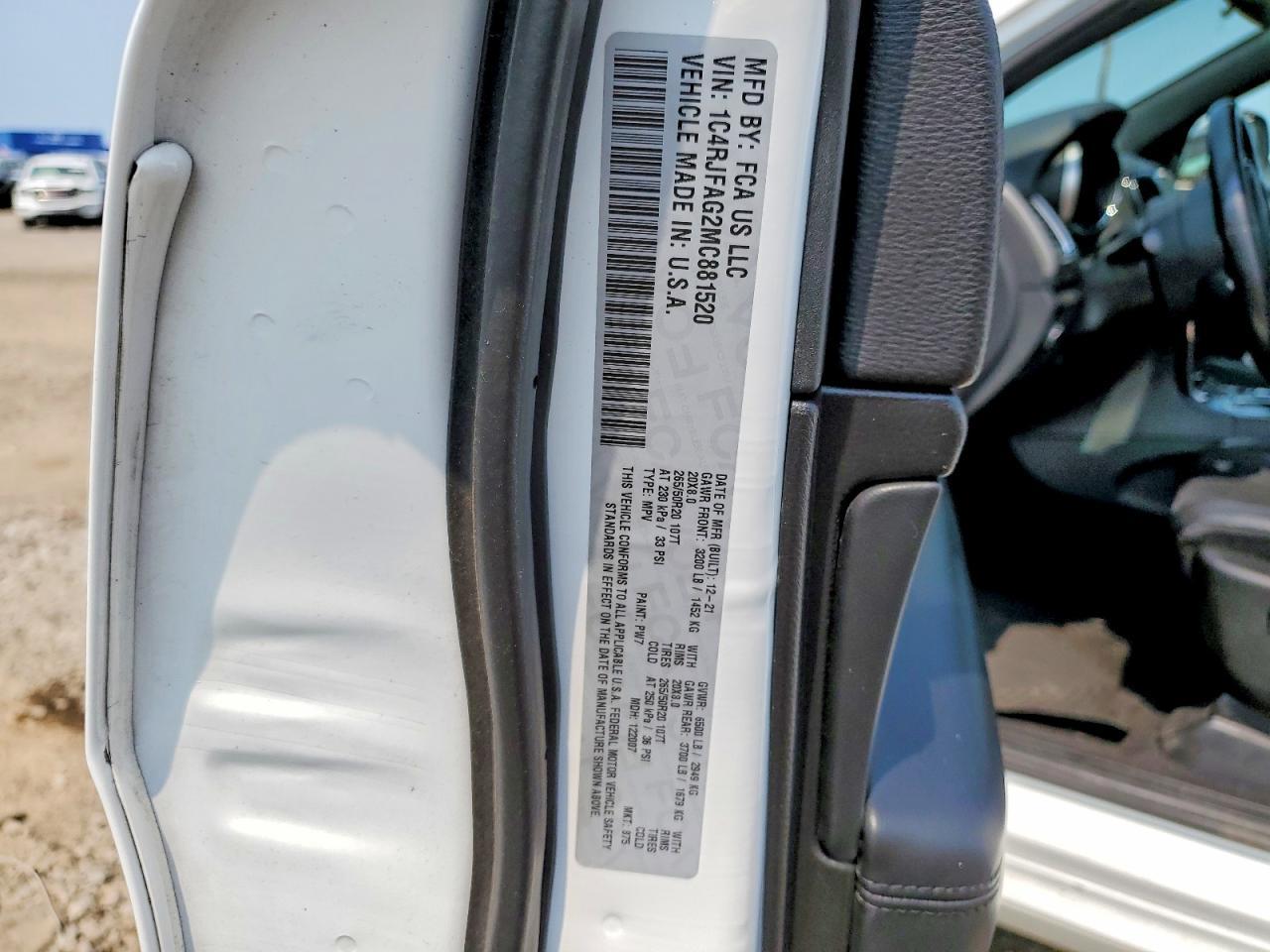 2021 Jeep Grand Cherokee Laredo - zdjęcie 13