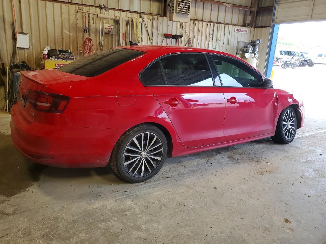 2017 Volkswagen Jetta Sport - zdjęcie 3