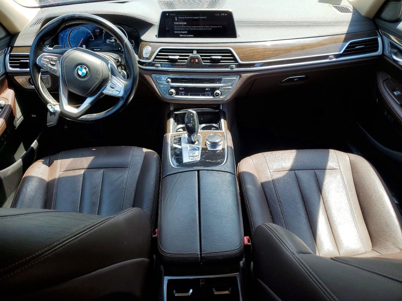 2018 BMW 740 Xi - zdjęcie 8