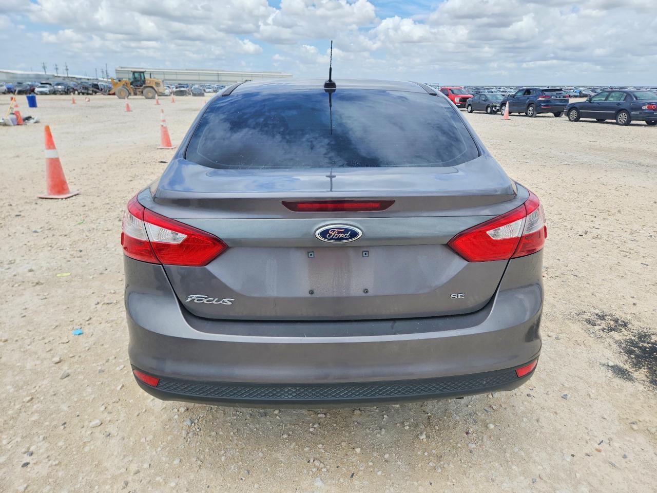 2013 Ford Focus Se - zdjęcie 6