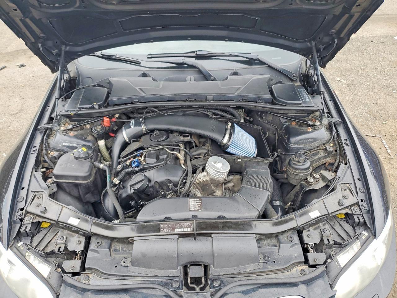 2013 BMW 335 Xi - zdjęcie 11