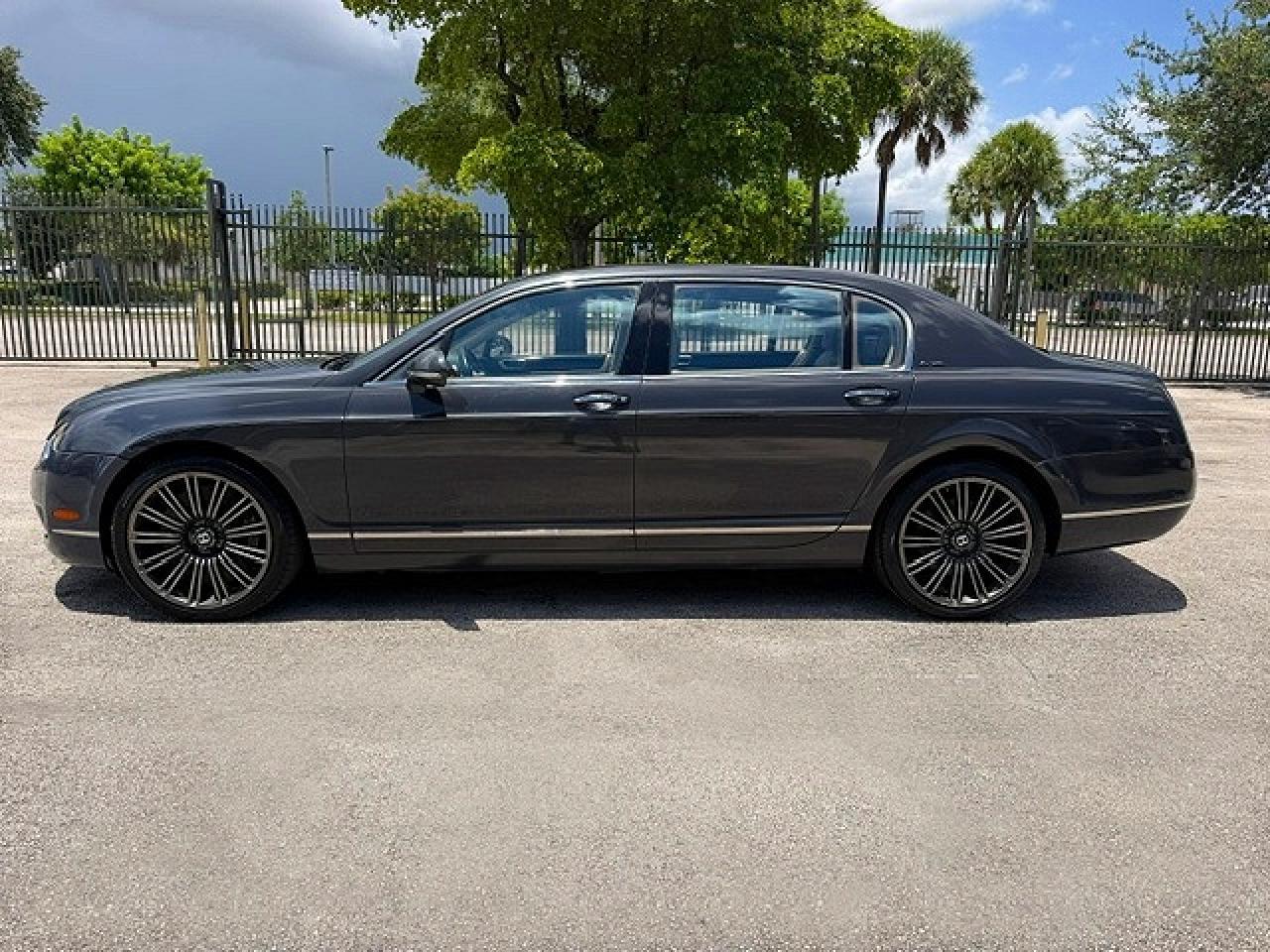 2013 Bentley Continental Flying Spur Speed - zdjęcie 12
