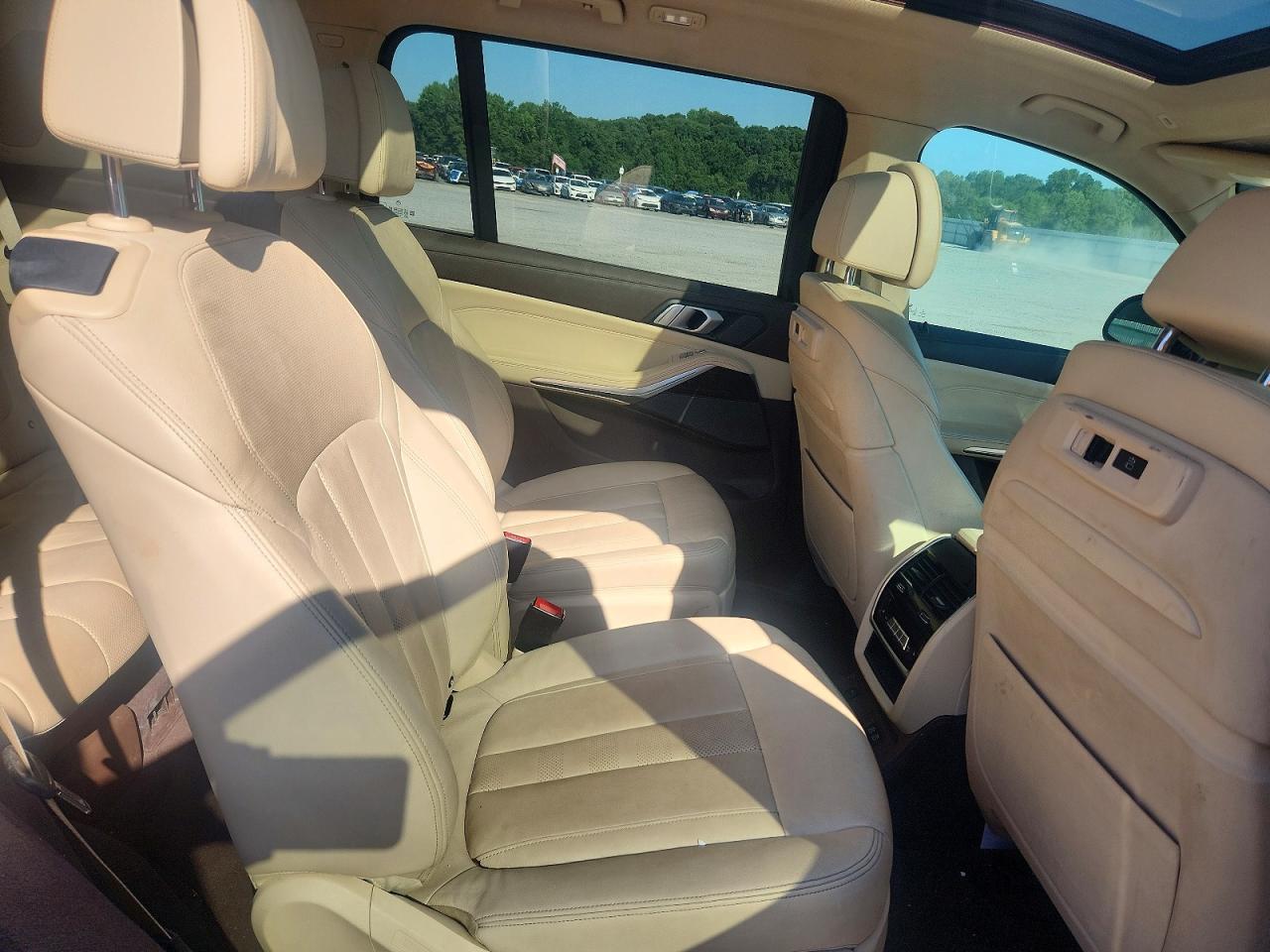 2019 BMW X7 xDrive40I - zdjęcie 11