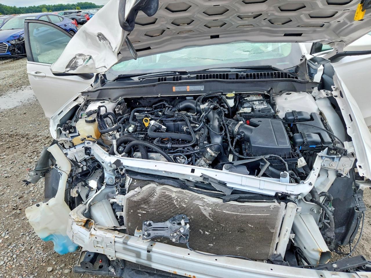 2020 Ford Fusion Se - zdjęcie 21