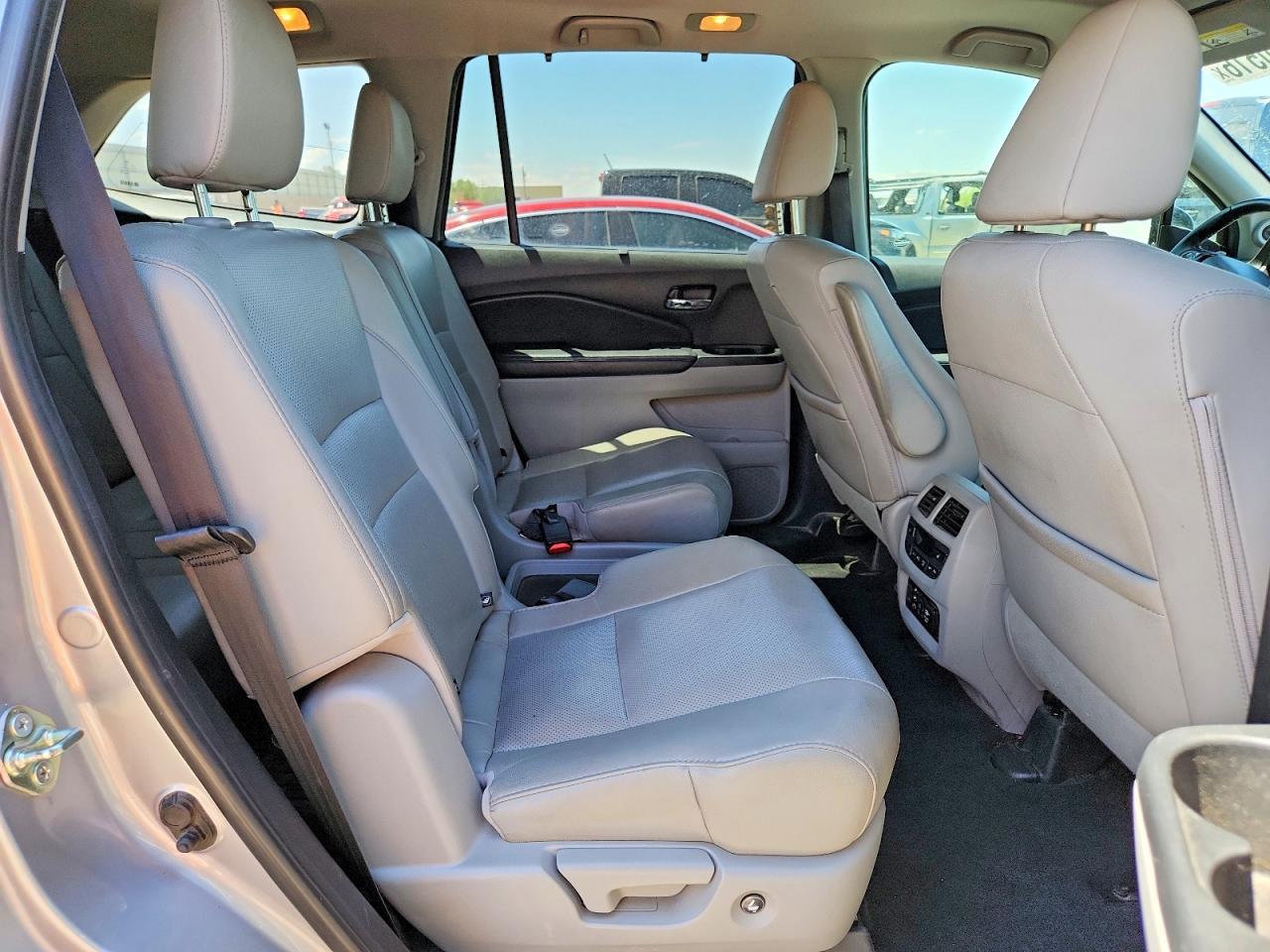 2017 Honda Pilot Elite - zdjęcie 11
