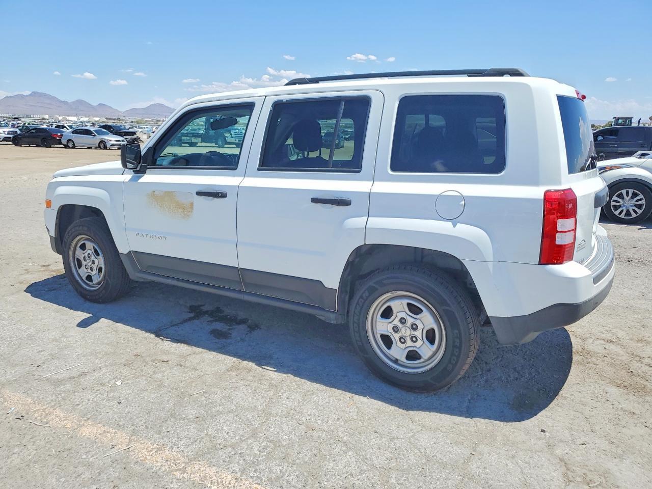 2016 Jeep Patriot Base - zdjęcie 2