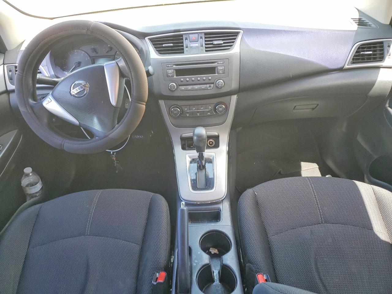 2013 Nissan Sentra S - zdjęcie 8